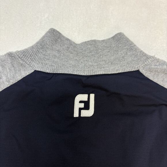 Footjoy FJ Tech Sweater Merino Wool Stretch Windproof Nylon Size L Gray/Navy - Picture 10 of 13